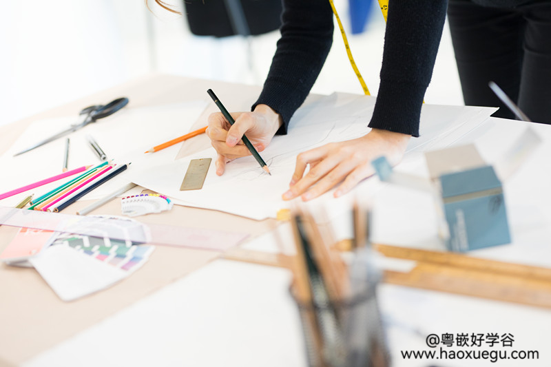 Html5教程：前端在开发团队中重要吗?